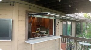 OpenUp gas strut window with full sill